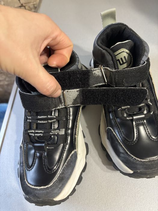 Кросівки, 32 р. - 19 см