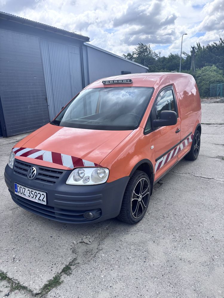 Vw Caddy 1.9tdi uchylny dach