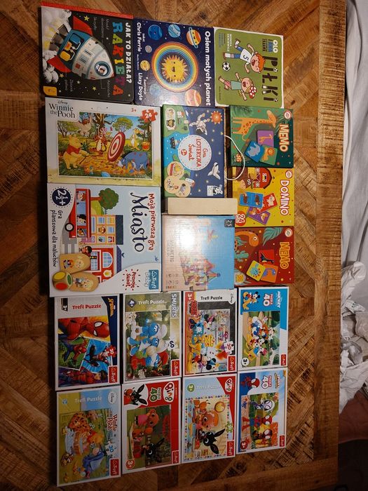 Zestaw zabawek dla dzieci 2-4 latka puzzle gry książki