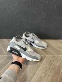 Жіночі кросівки nike air max 90