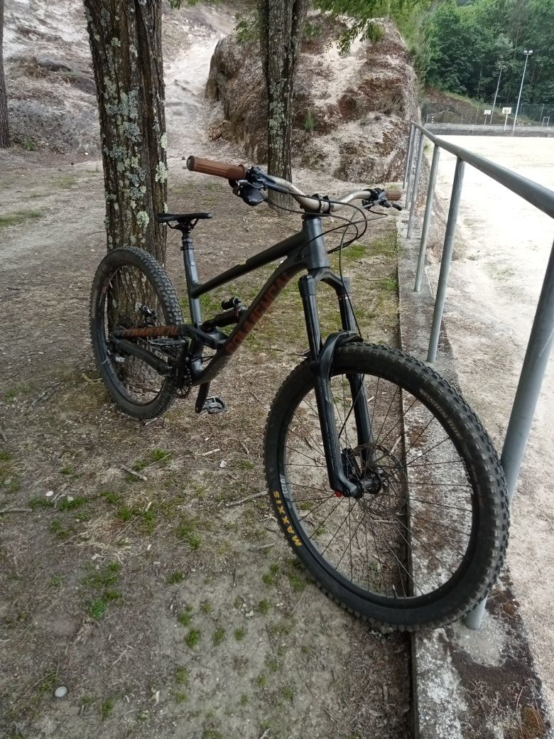 Commencal clash L mullet com fatura de compra