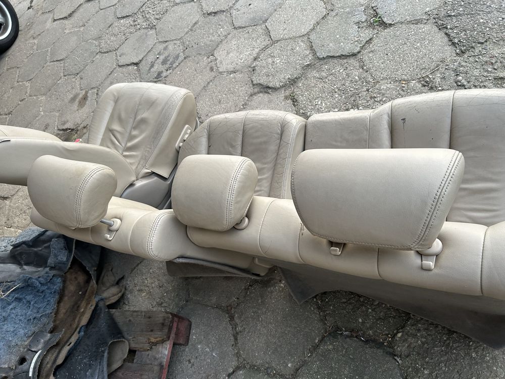 Komplet Fotel kierowcy lewy prawy skóra tylna kanapa Nissan MURANO Z50