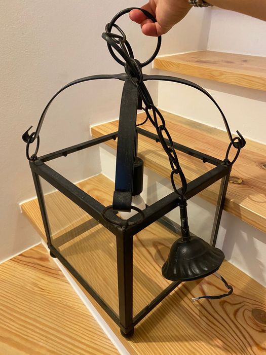 Candeeiro de teto em ferro