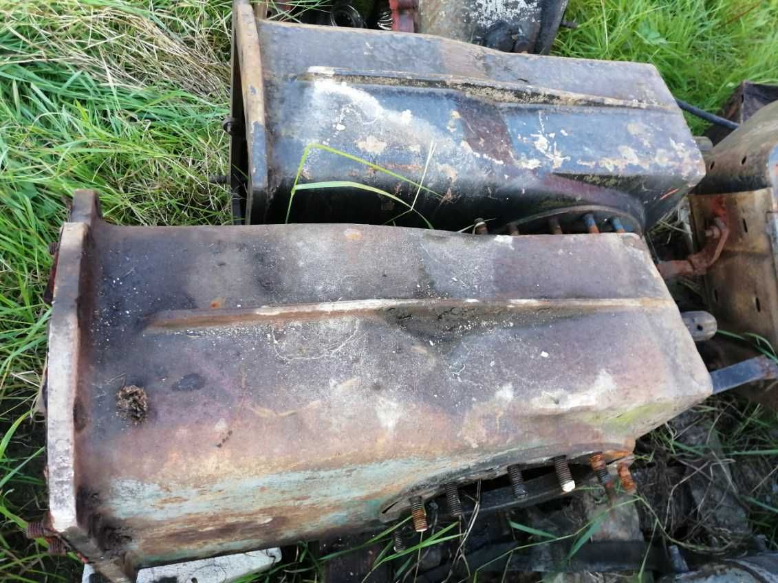 Ursus c325,c328,c330, korpus, obudowa mostu,OKAZJA,wysyłka,