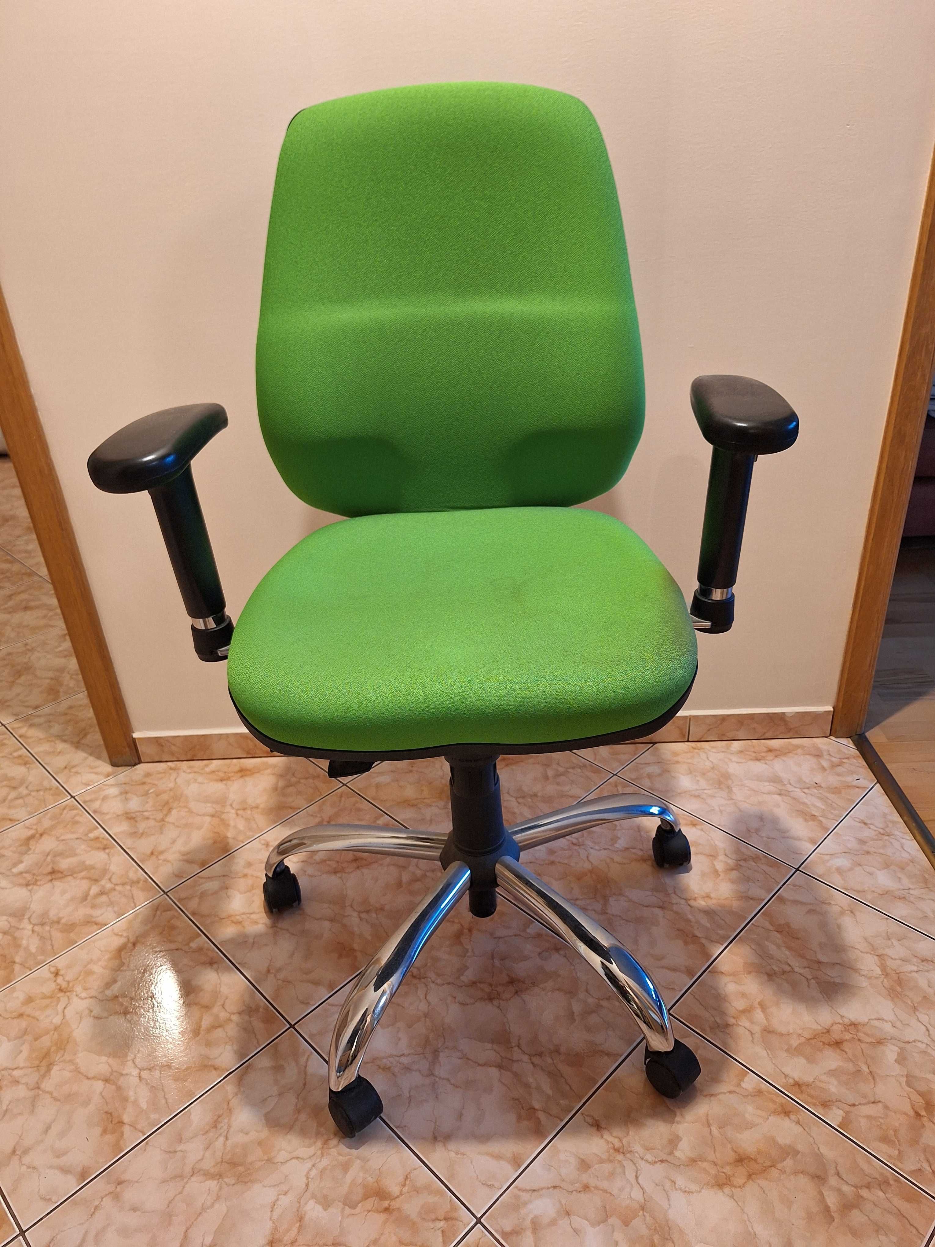 Krzesło biurowe obrotowe