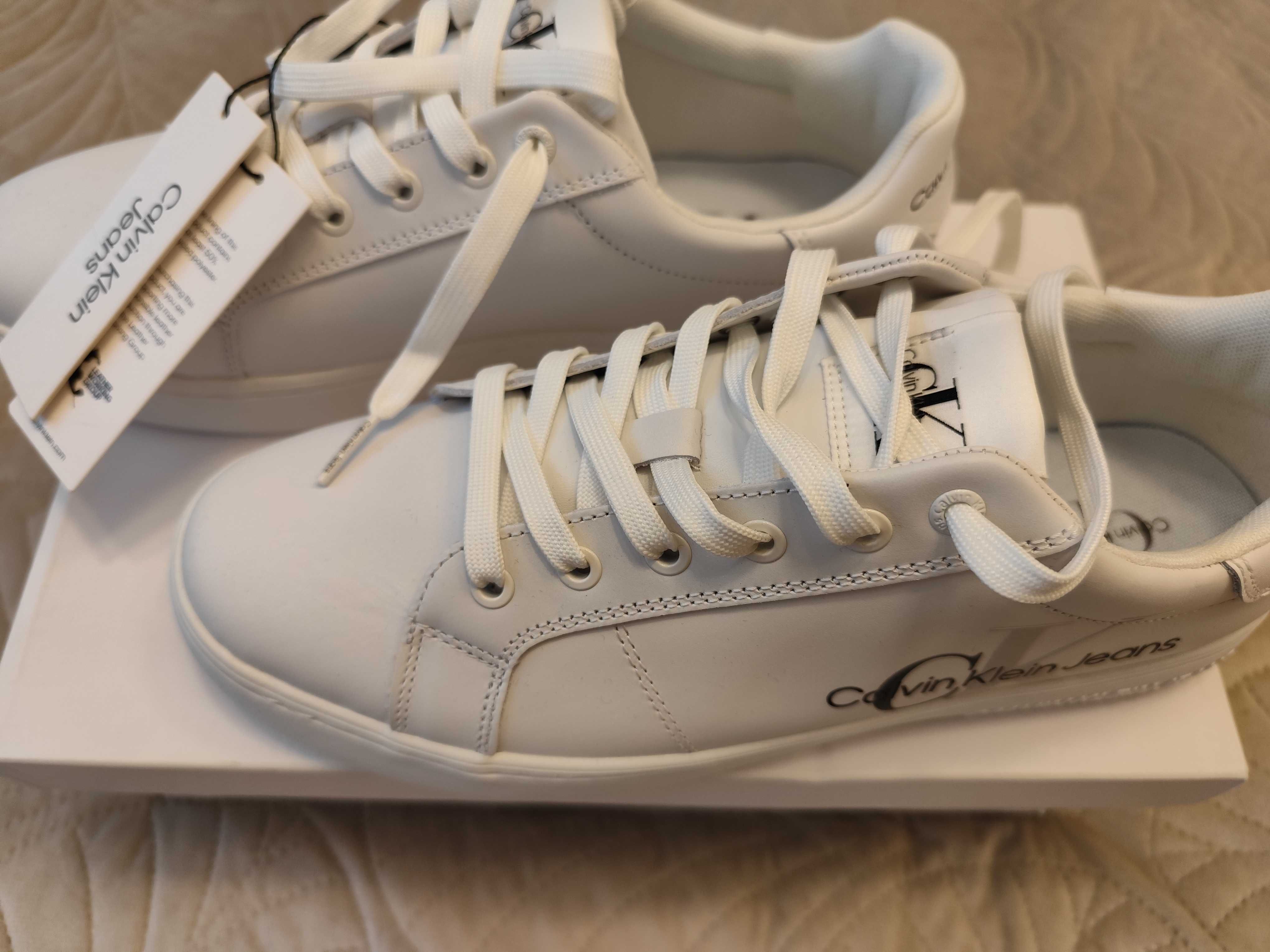 Buty Calvin Klein białe rozmiar 44