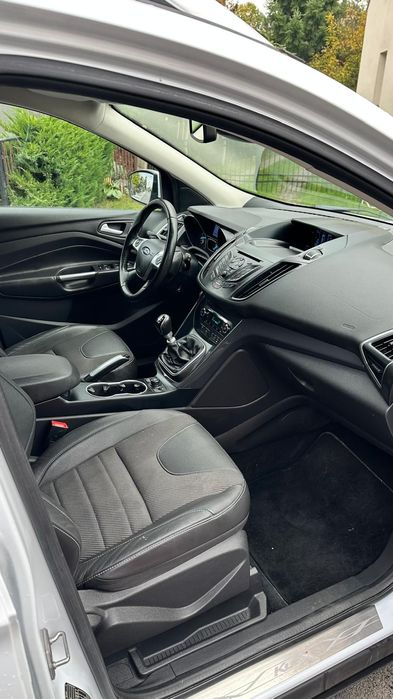Ford Kuga 1.6 Tytanium  Xenon,Led, keyless go