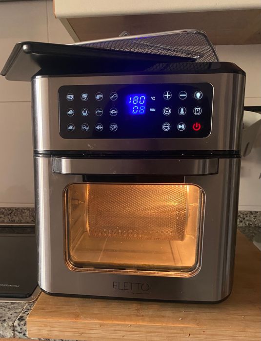 Airfryer eletto 12 litros , como nova!