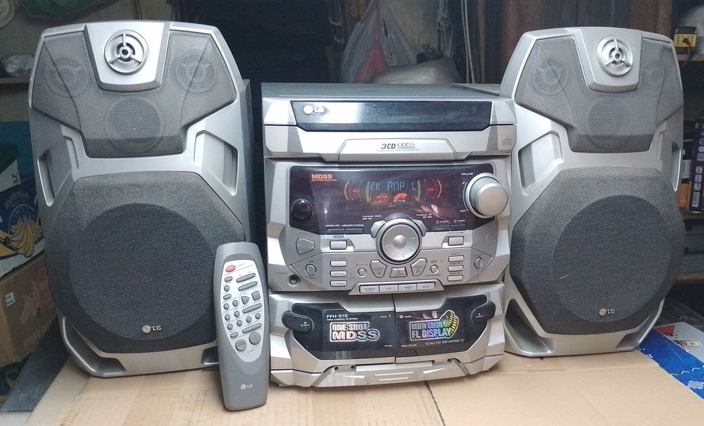 Музыкальный центр lg 100 Watt