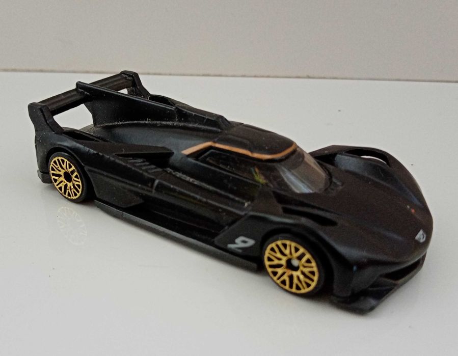 Атомобили модельные Porsche, Bentley, гоночные 6-10 см