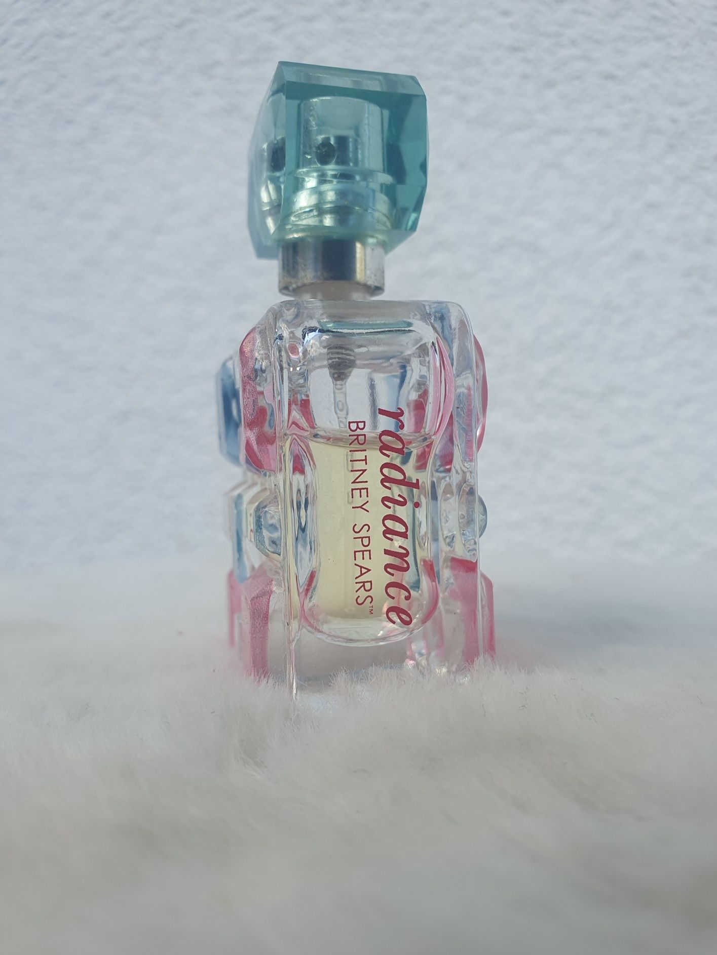 Perfumy damskie edp Britney Spears radiance 15ml ubytek