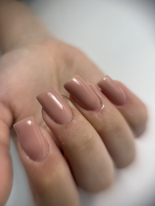 Манікюр Львів.