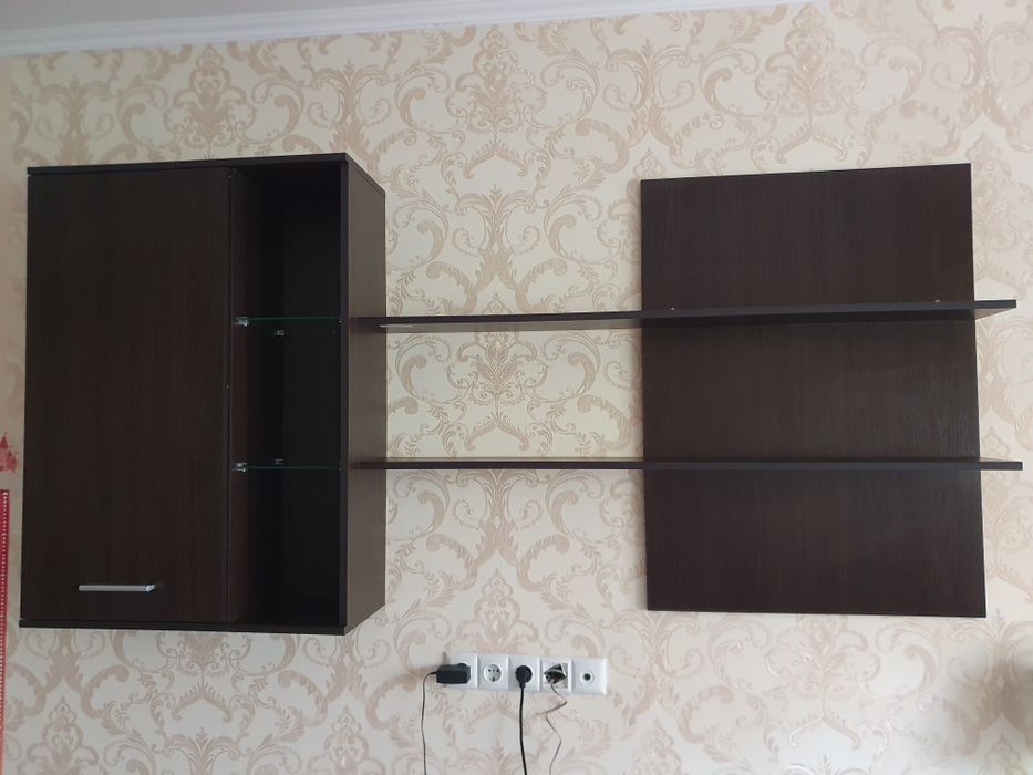 Стінка Тумба полка поличка меблі навісна шафа