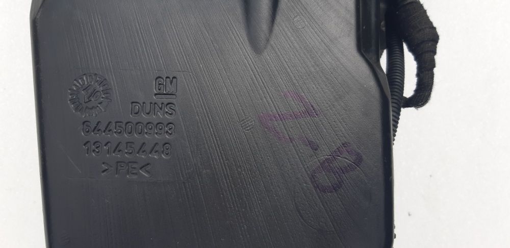 Opel Zafira B kompletny zbiorniczek płynu spryskiwaczy wraz z pompką