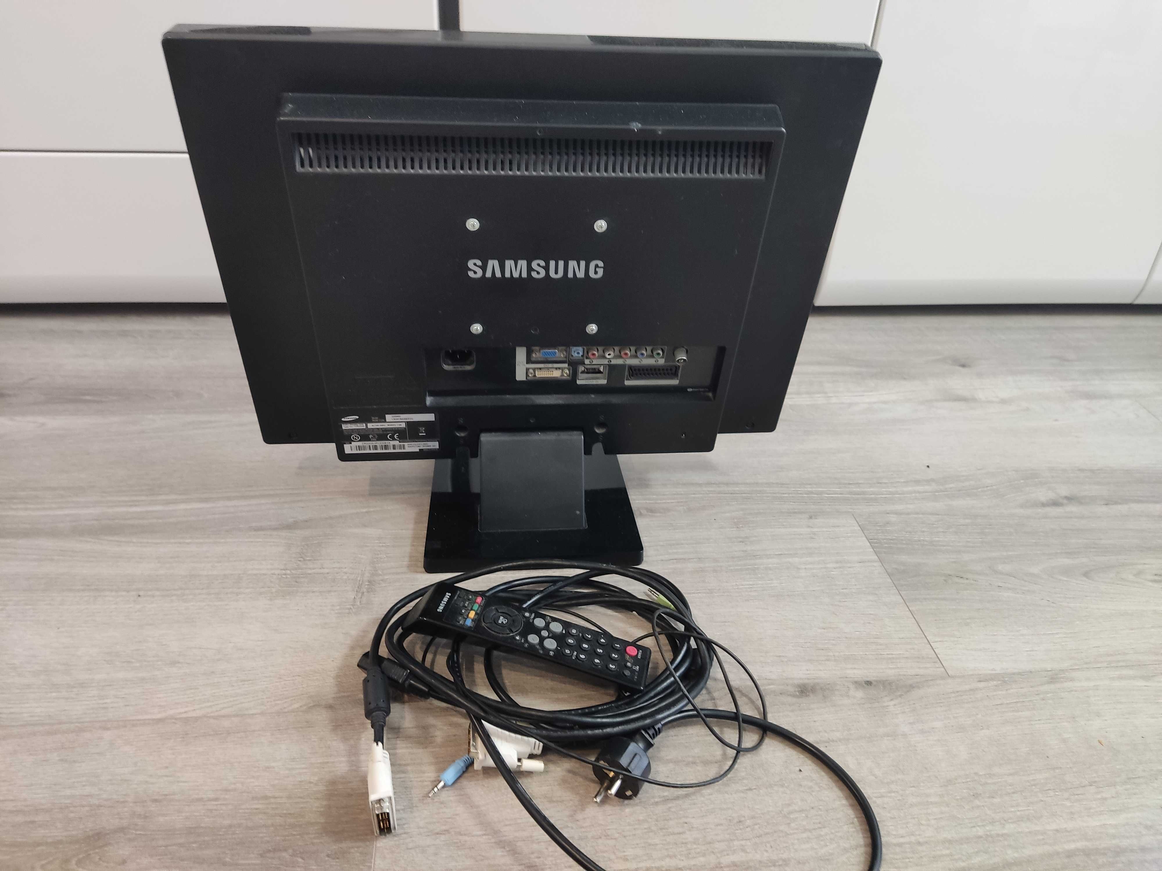 Монитор телевизор Samsung 225MW LS22CRASB/EDC "22 дюйма с пультом