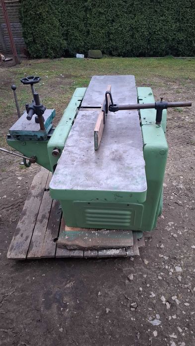 Grubościówka Jaroma, maszyny stolarskie, piła Rema