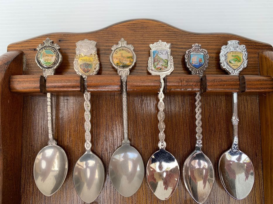 Colheres de coleção com expositor