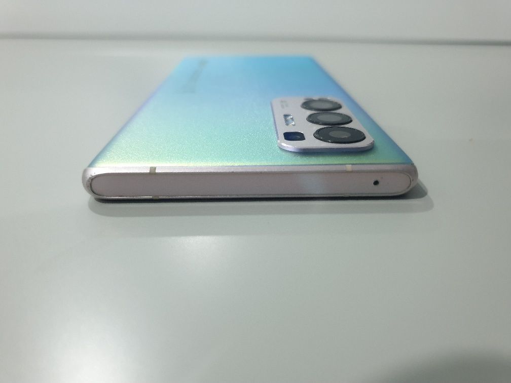 Oppo find X3 neo