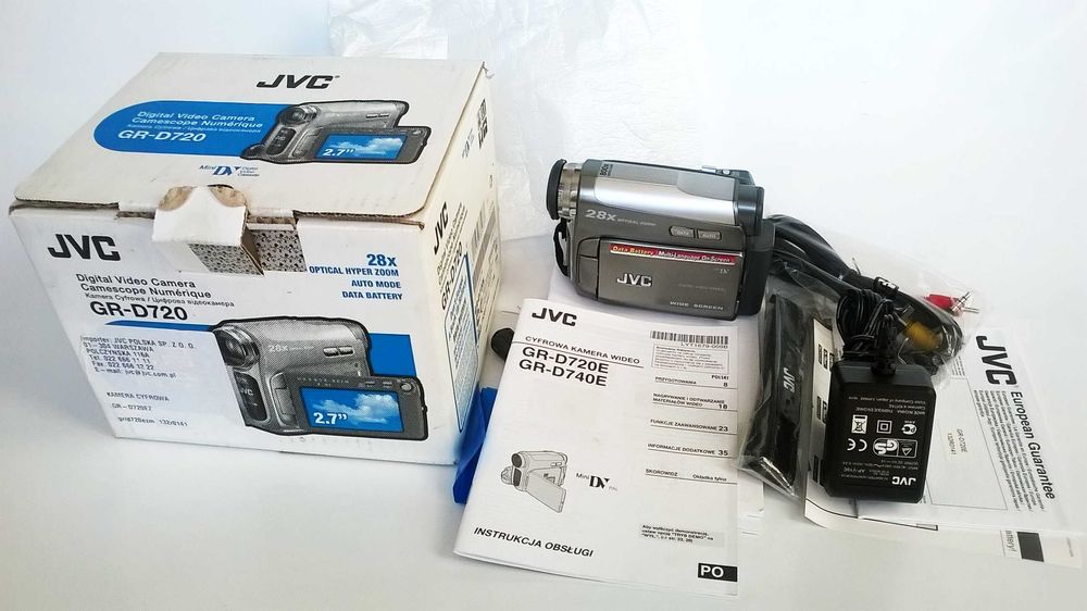 JVC GR-D720E MiniDV kamera cyfrowa - komplet idealny