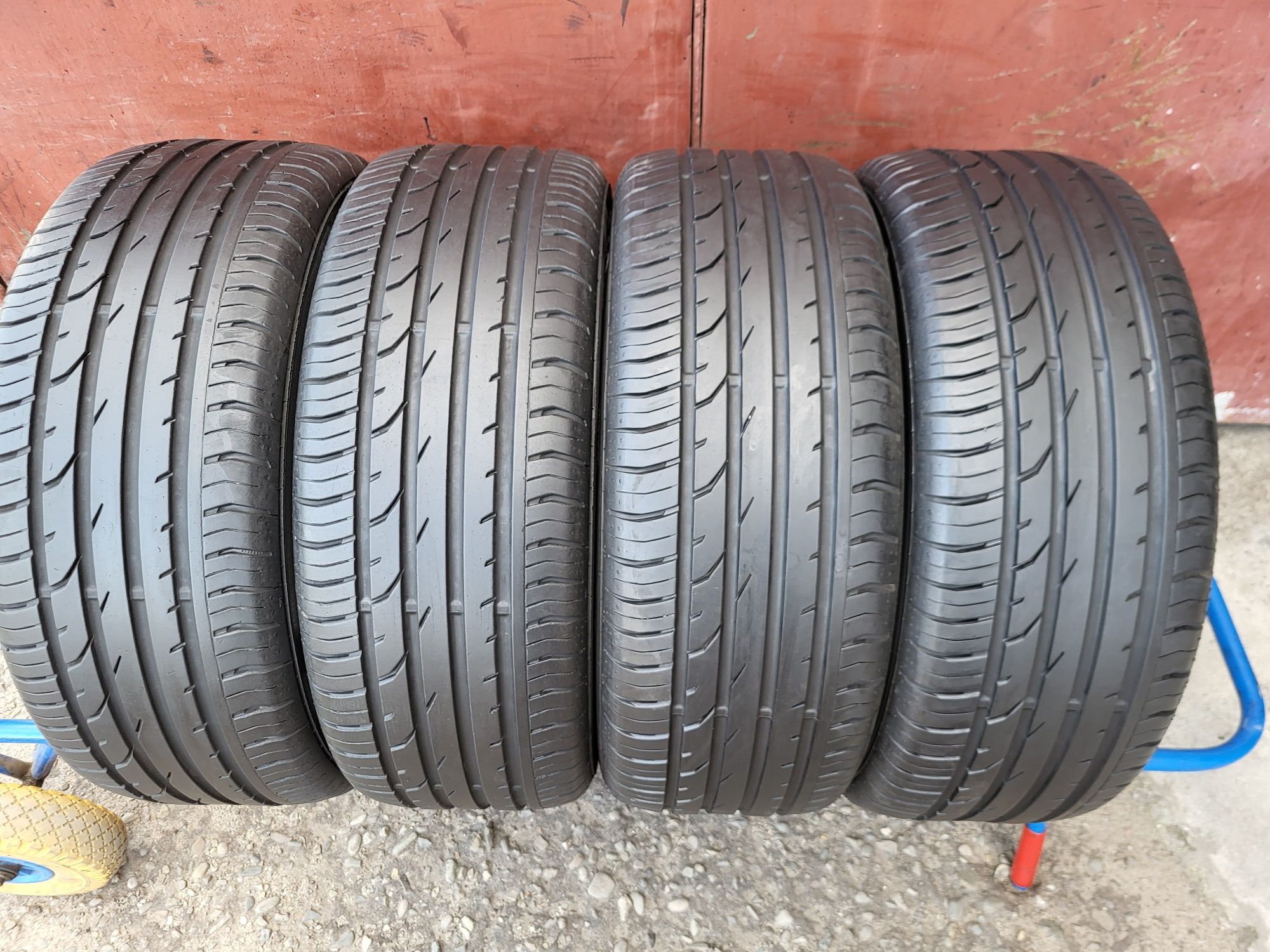225/55/16 R16 Continental ContiPremiumContact 2 4шт ціна за 1шт шини