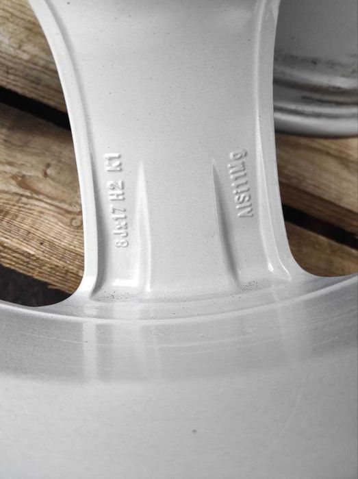Диски Borbet R17 5x112 ET40 8J. Привезены из Германии