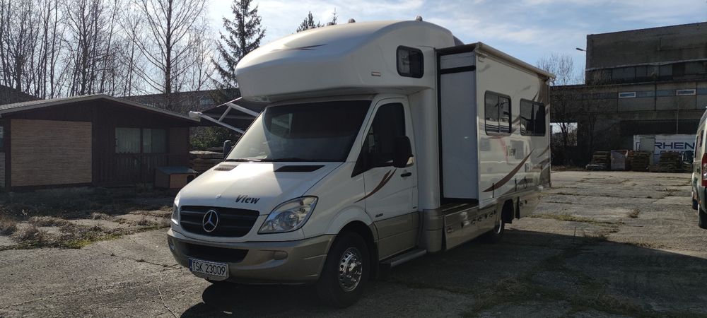 Mercedes WINNEBAGI KAMPER 2013r 3.0 Diesel 250KM