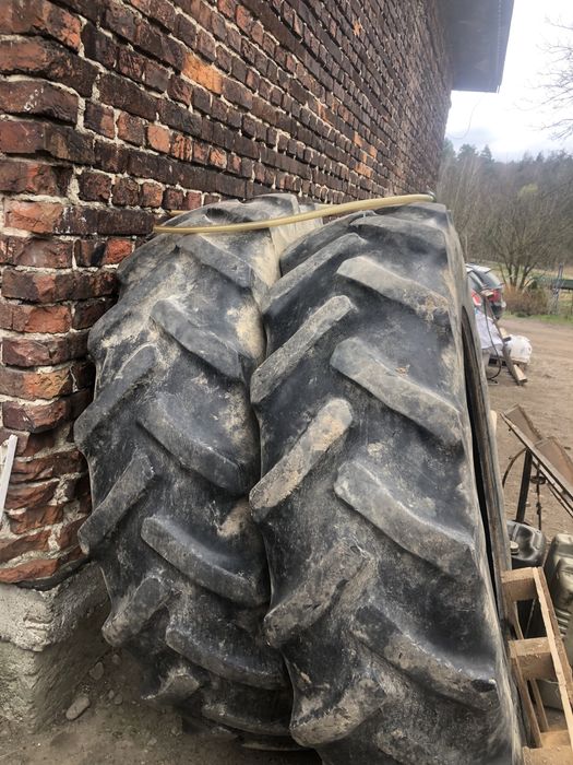 Opona rolnicza 16.9 r38