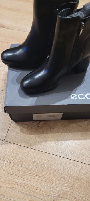 Buty damskie ecco shape nowe