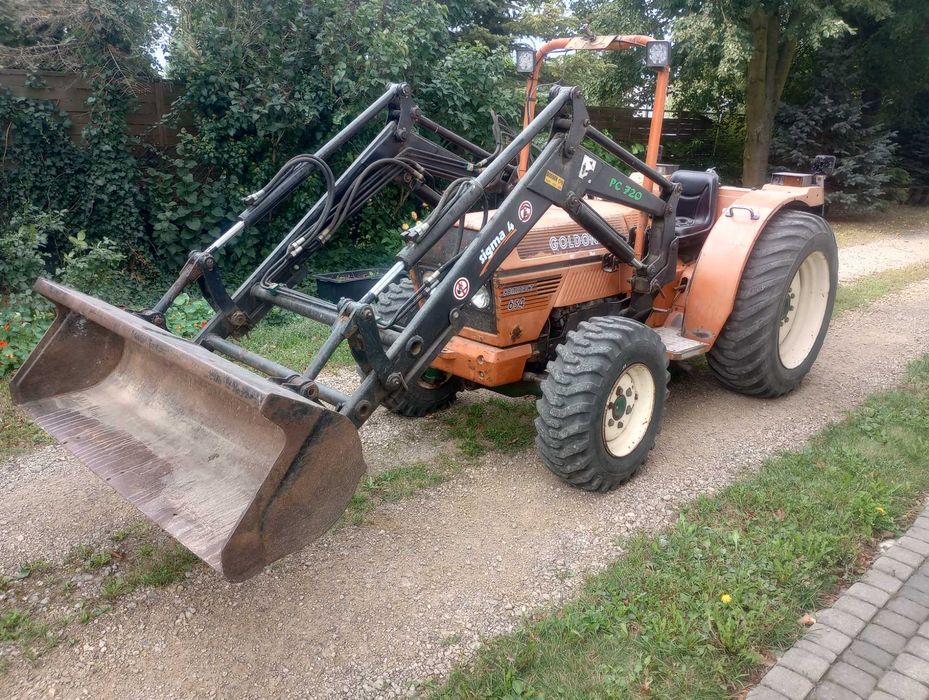 Goldoni 654 4x4 sadowniczy miniciągnik z turem minitraktor z turem