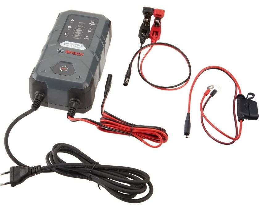 Зарядний пристрій для акумуляторів Bosch C70 12/24V 10A