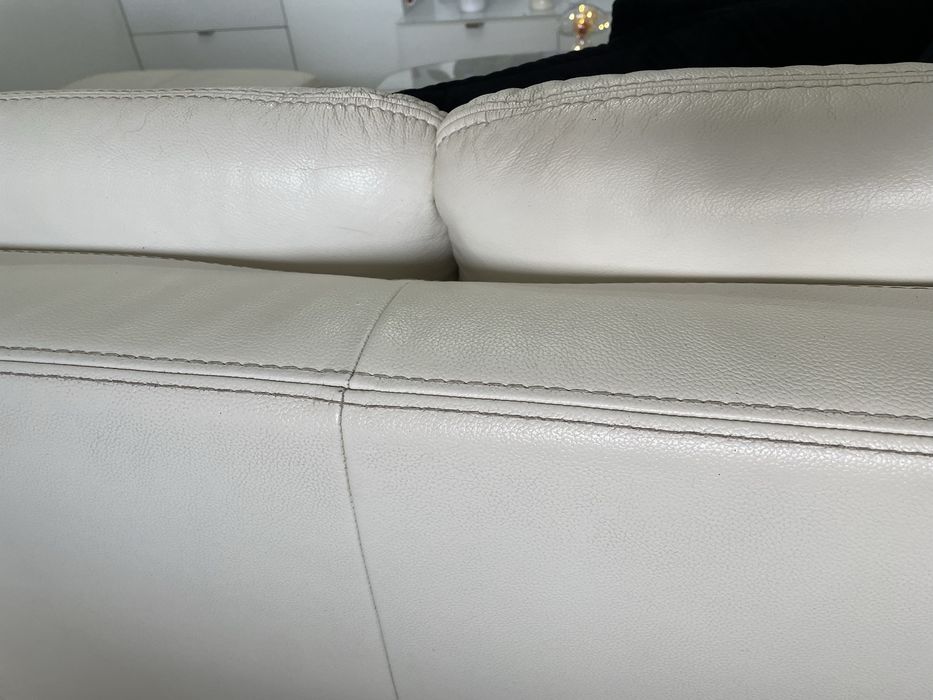 Narożnik ze skóry Etap Sofa z funkcją spania ze stolikiem