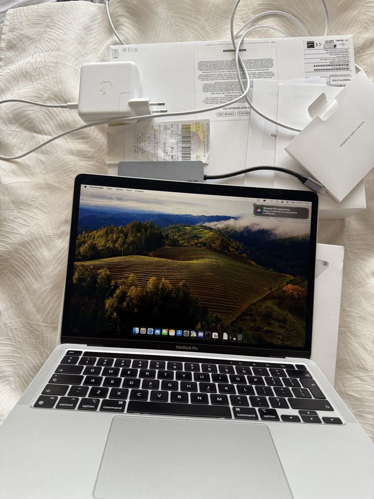 MacBook Pro Apple M1 13.3 8Gbmemory256GBSSD