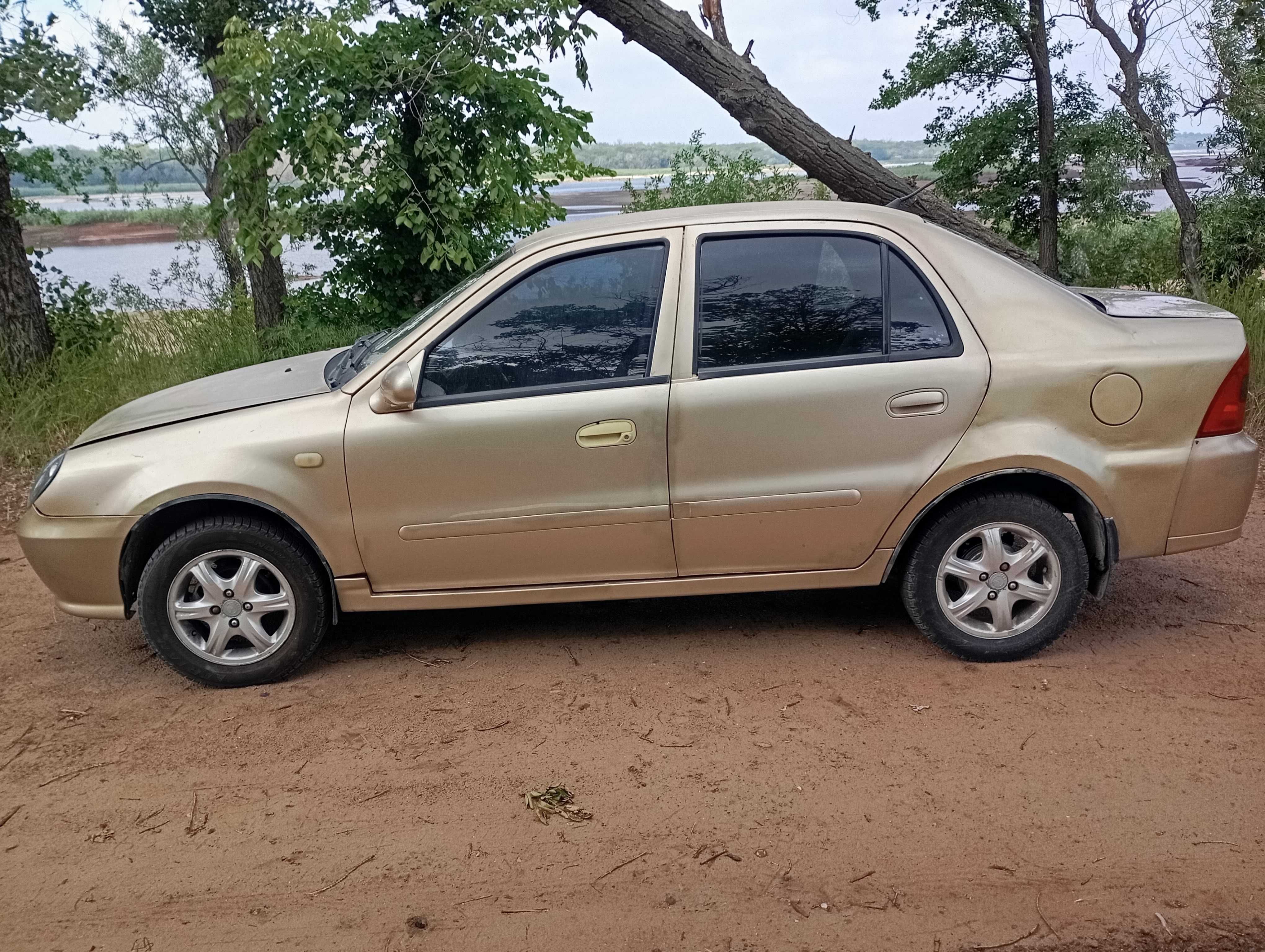 В рассрочку Geely на газу (евро4) с кондиционером