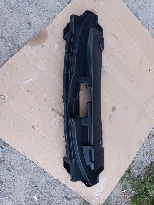 Накладка радиатора верхняя Peugeot 301 2013-2017г Оригинал