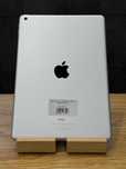 Вживаний IPad 9th Gen 10.2 64GB Silver Wi-Fi (MK2L3)