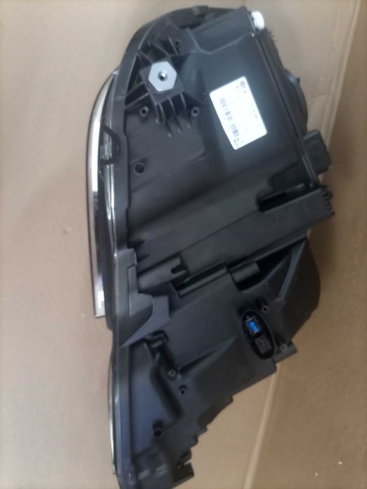 Optica  Esquerdo Mercedes WDD 212 - NOVA