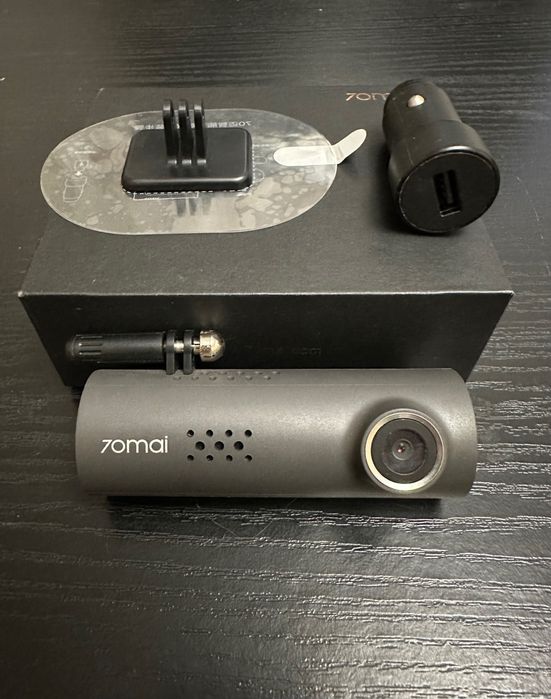 Видео регистратор 70 mai . Відеорегістратор