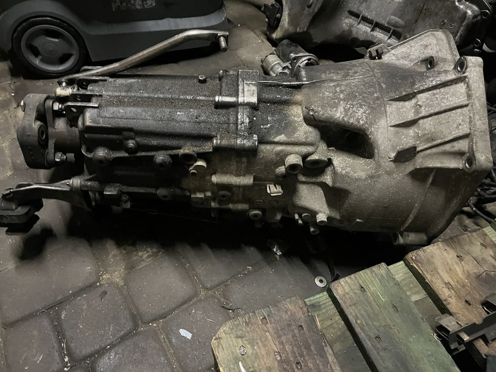 Skrzynia biegow bmw e60 e61 n53b30 3.0i 272km manual 6 b