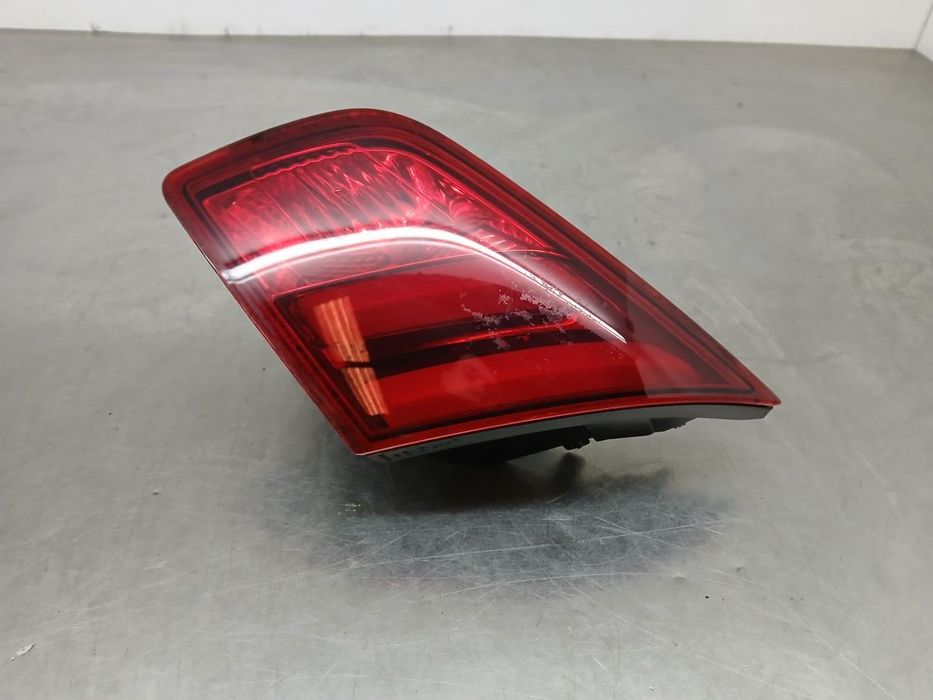 Farolim da mala direito PEUGEOT 308 II