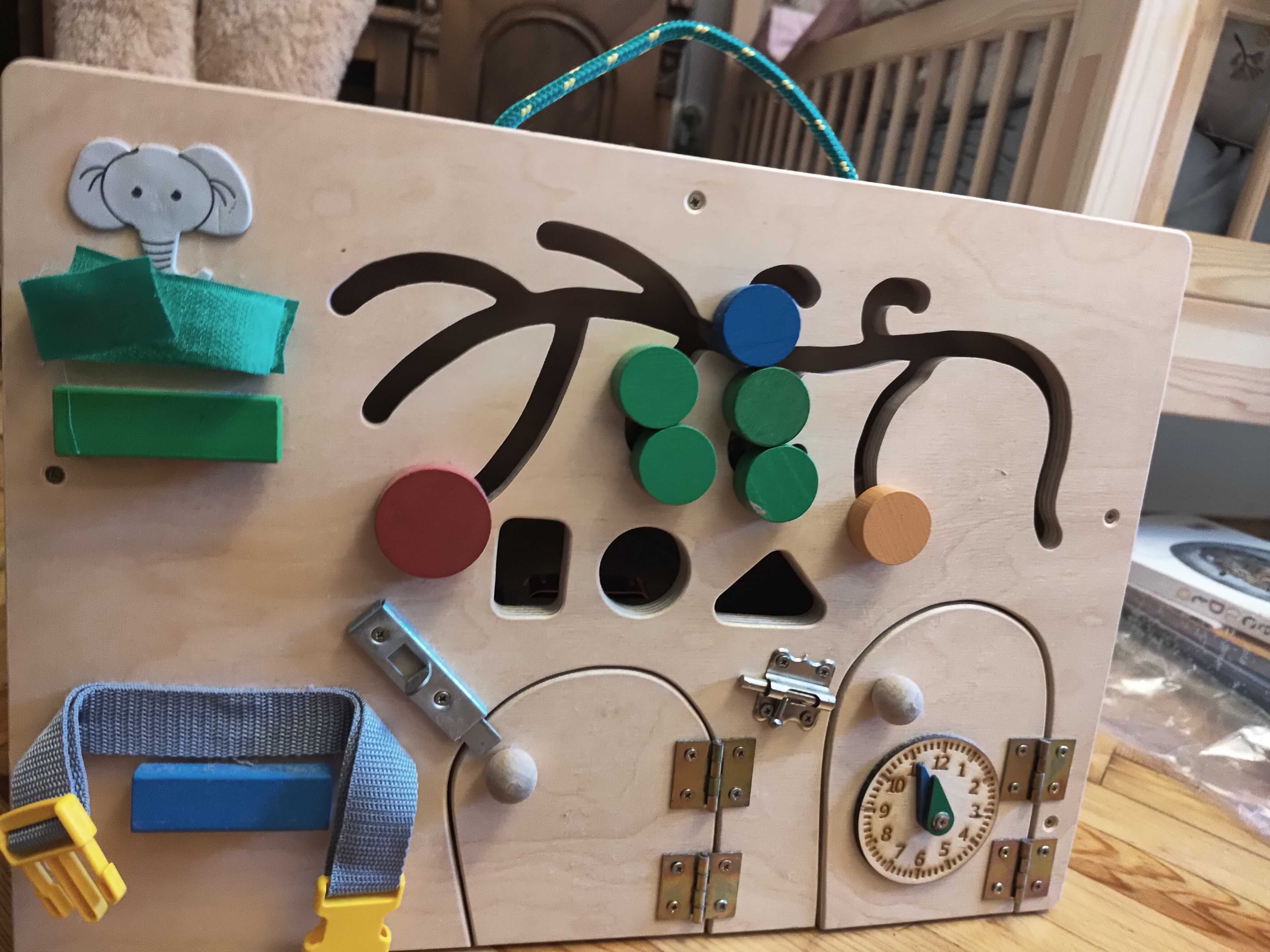 Sprzedam tablicę manipulacyjną
