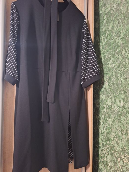 Платья в горошок 54-56