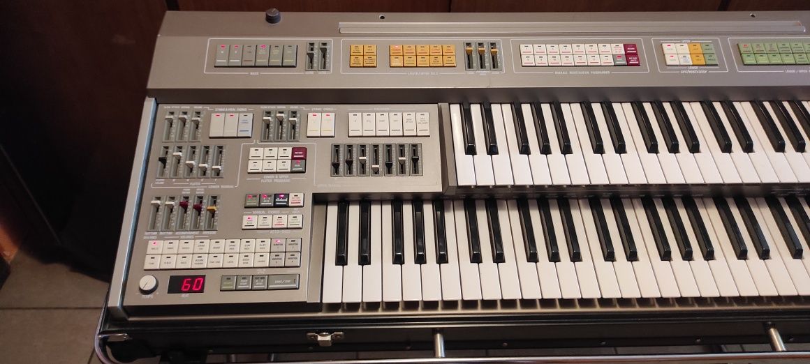 Organy Vintage Elka X-30