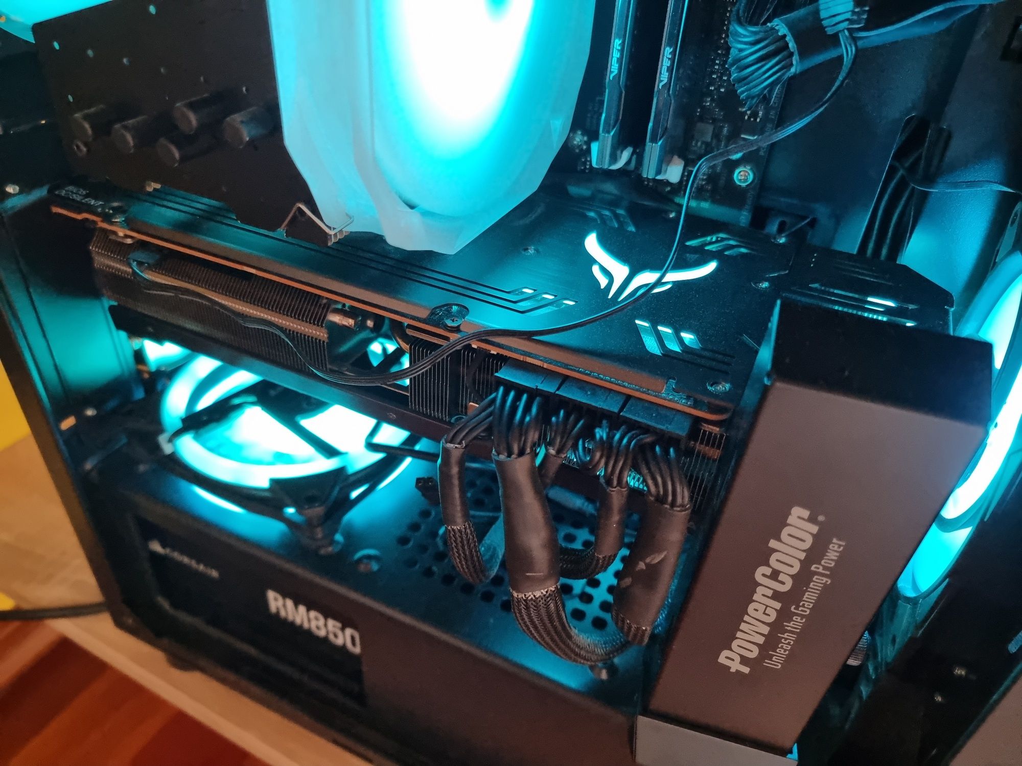 Radeon Power Color Red Devil 6900 XT Ultimate