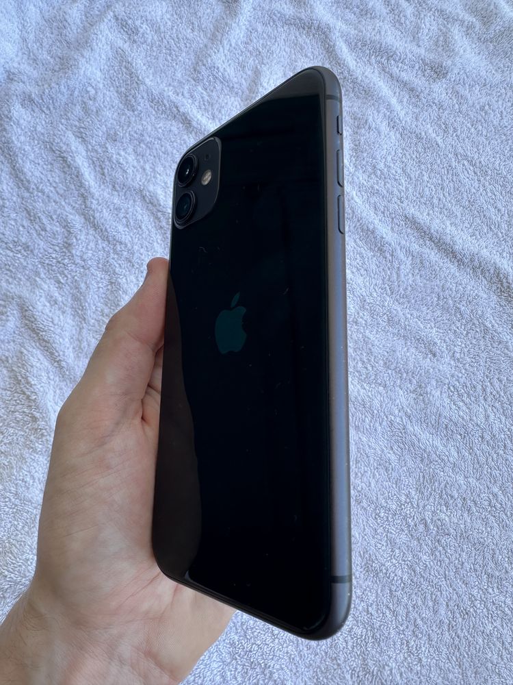 iPhone 11 64GB Preto — Com Caixa + Capas e Películas