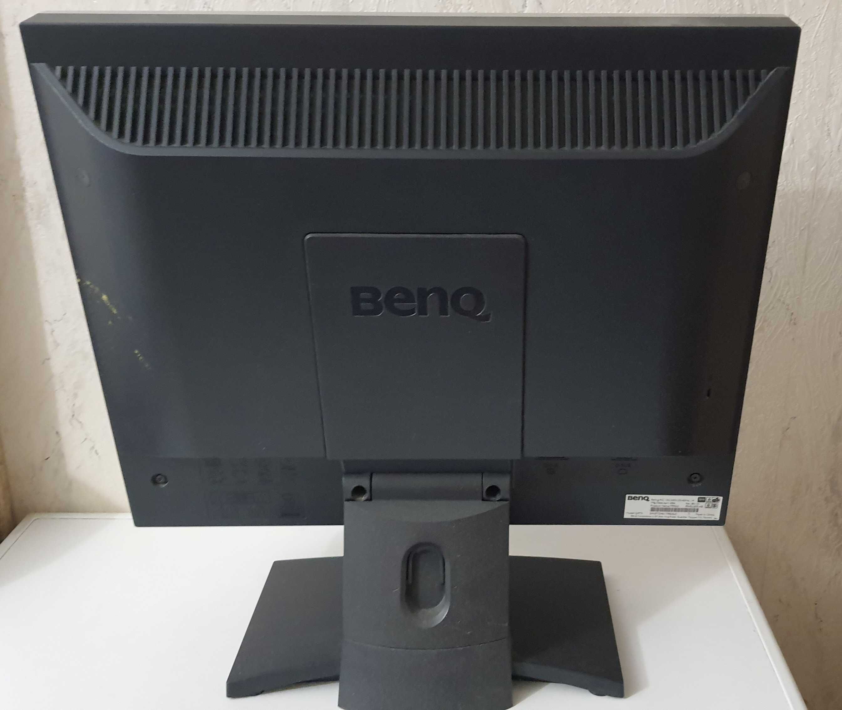 Монитор BenQ     модель:  Q9T5