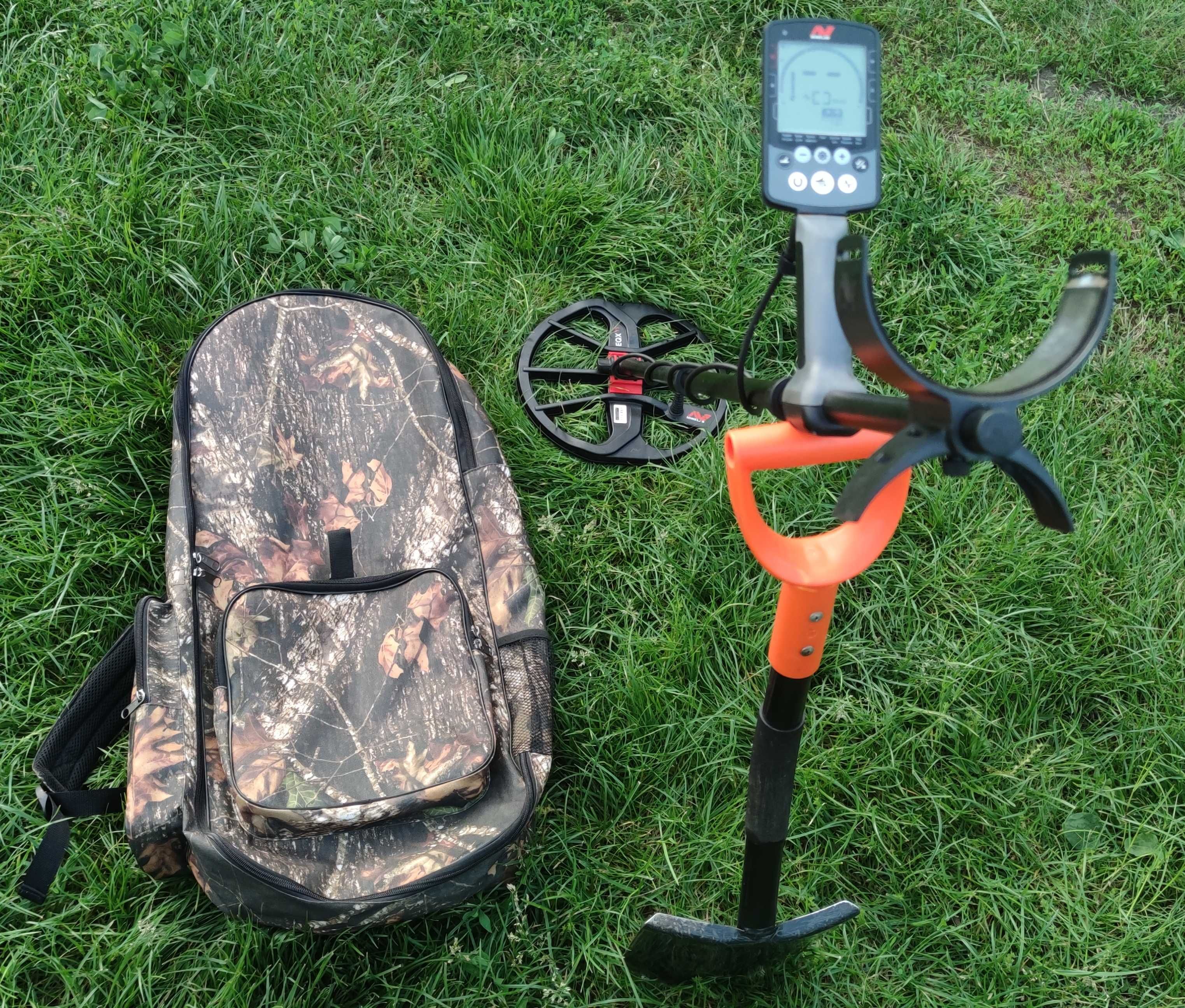 Металошукач Minelab Equinox 800