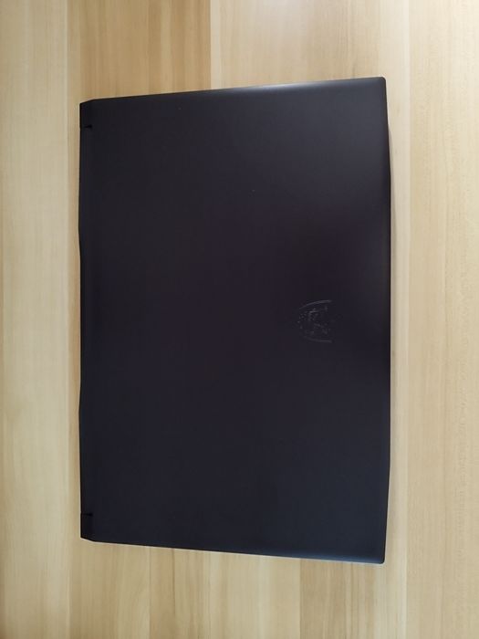 Laptop Gamingowy MSi Katana GF76 12 UD