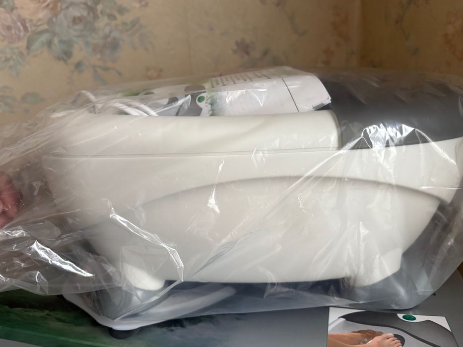 Гідромасажна ванна для ніг Medisana