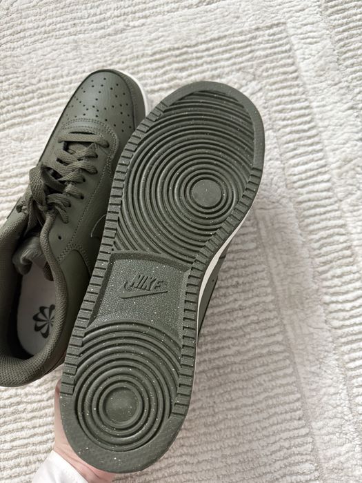 Нові чоловічі кросівки nike 45 розмір