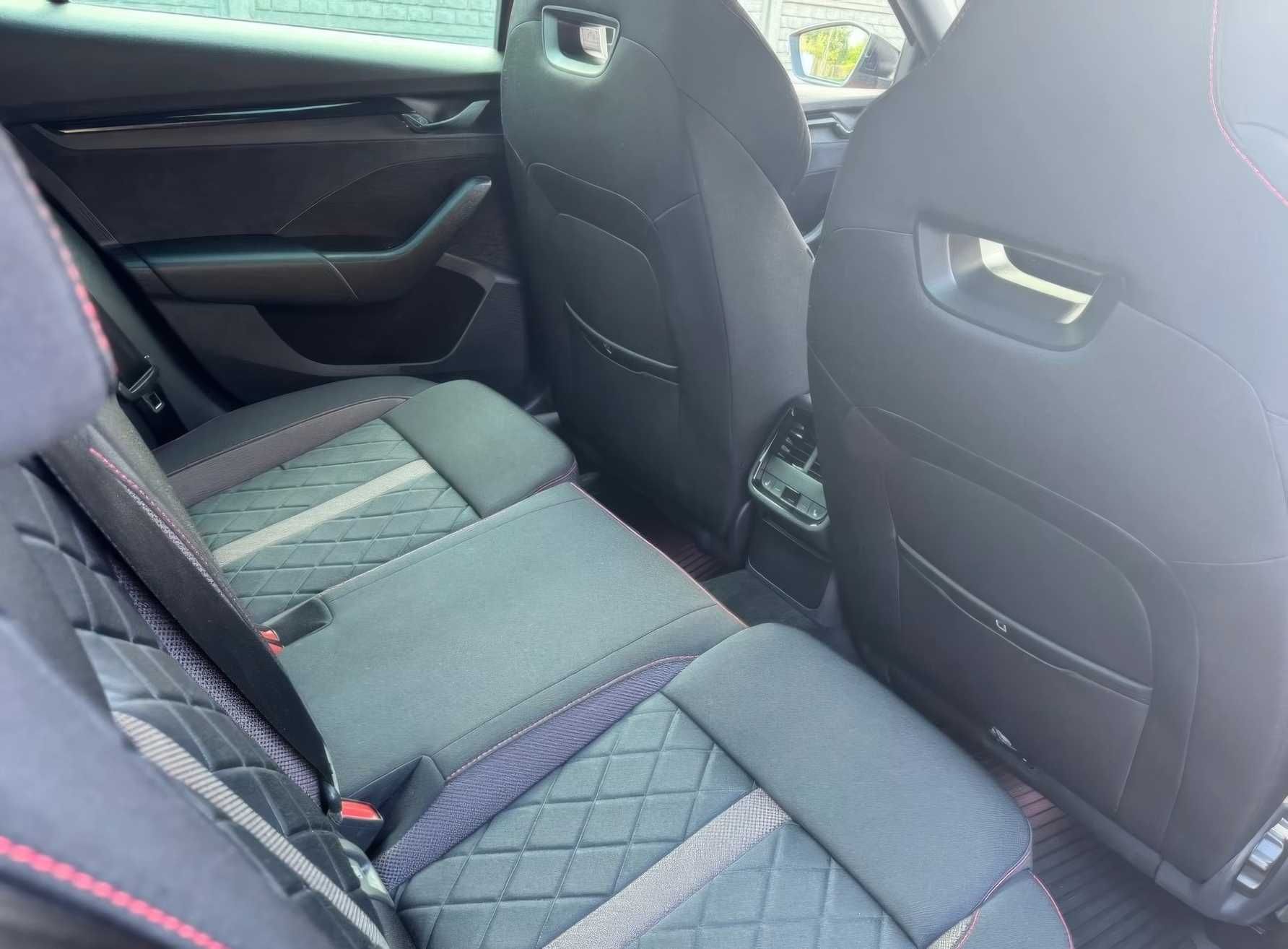 2020 Skoda Octavia TSI RS